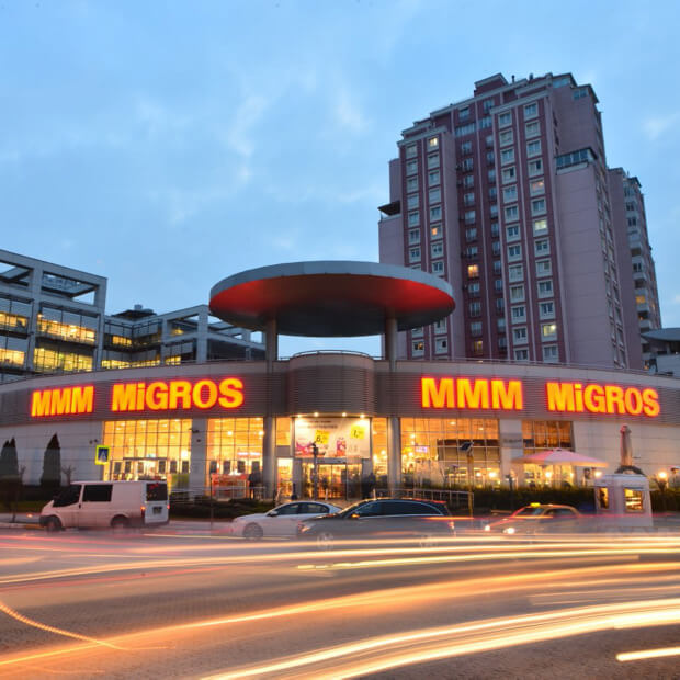 Migros Magazasi